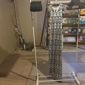 LIKE NEW LONG HIGH NECK AMERICAN EAGLE DRESS